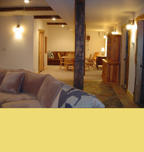 Bed and Breakfast, Drumming Woods, Cable